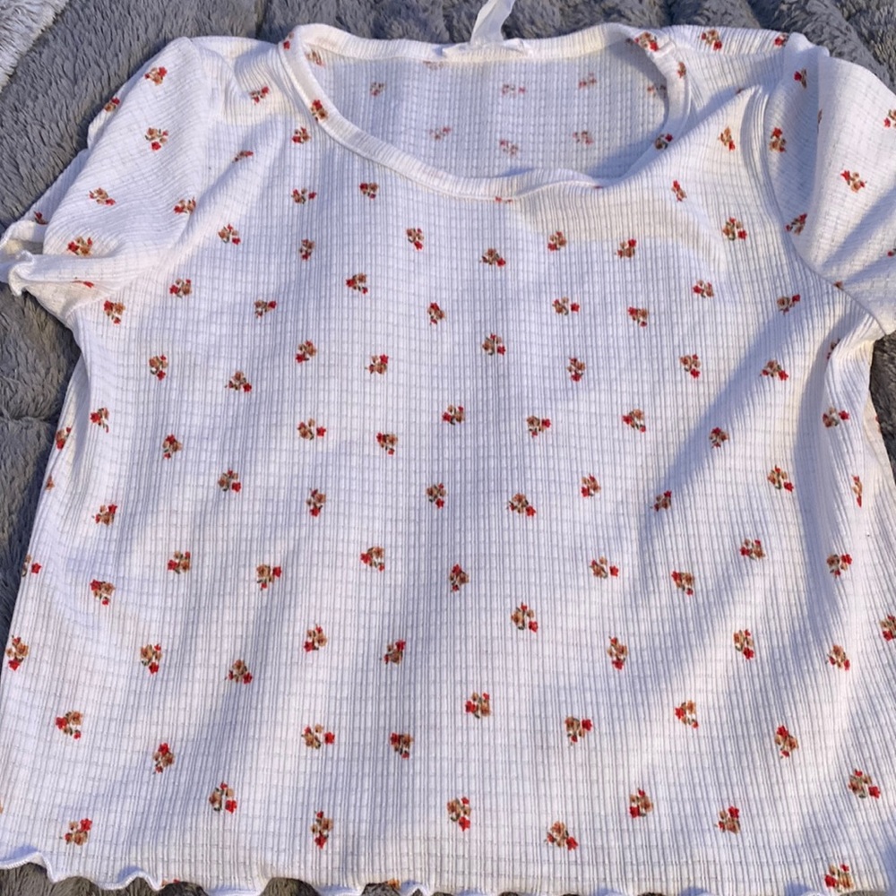 Worn once white crop top with red flowers